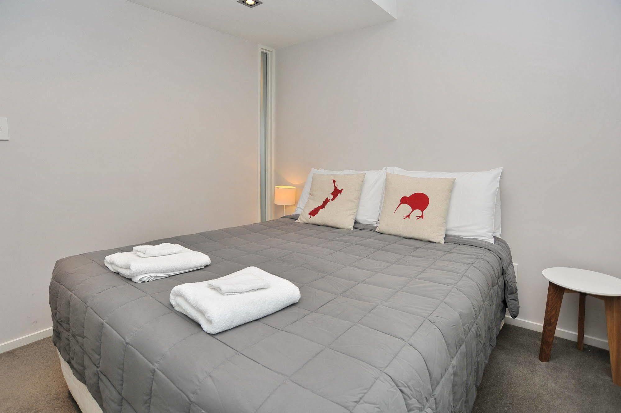 Carlton Villa 2 - Christchurch Holiday Homes Exterior foto
